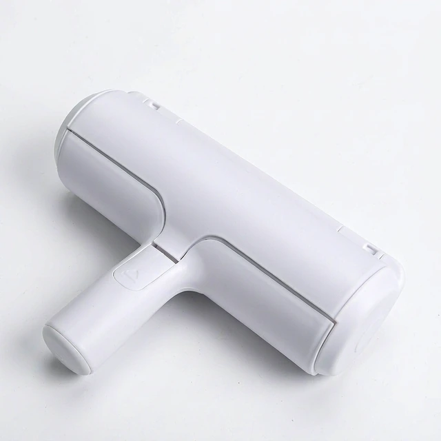Studio packshot of a reusable white pet hair remover roller - reusable white pet hair remover roller for furniture - cat hair brush wholesale supplier